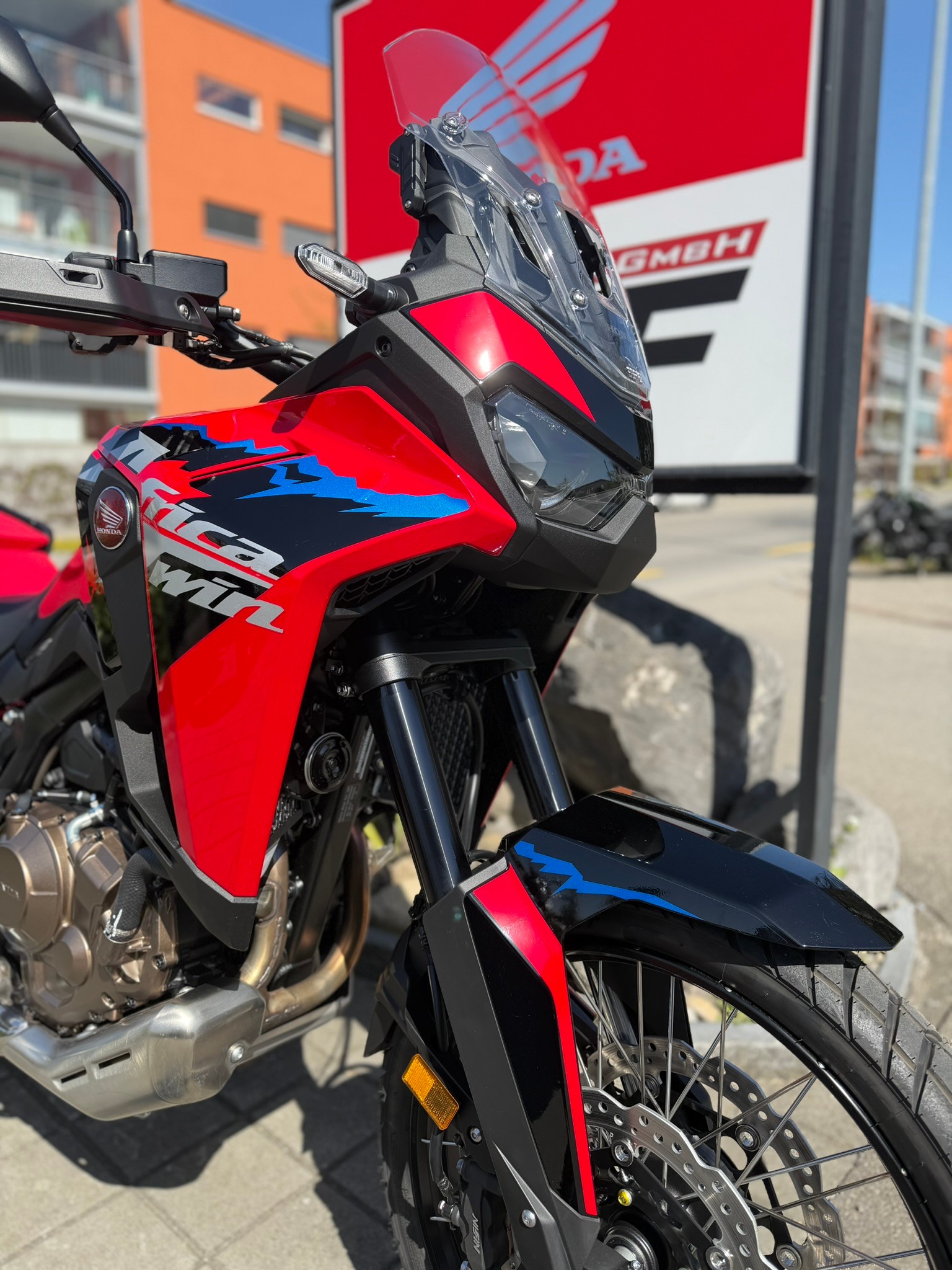 HONDA CRF 1100 Africa Twin-image-2