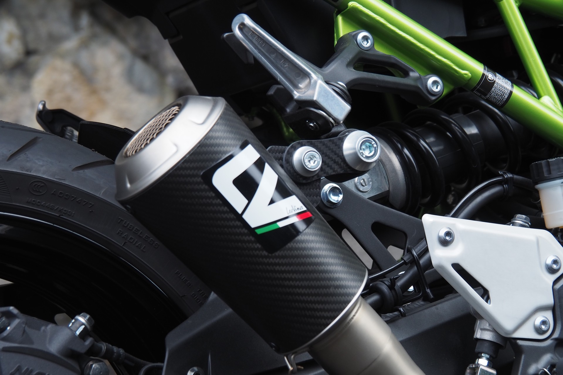 KAWASAKI Z 900-image-6