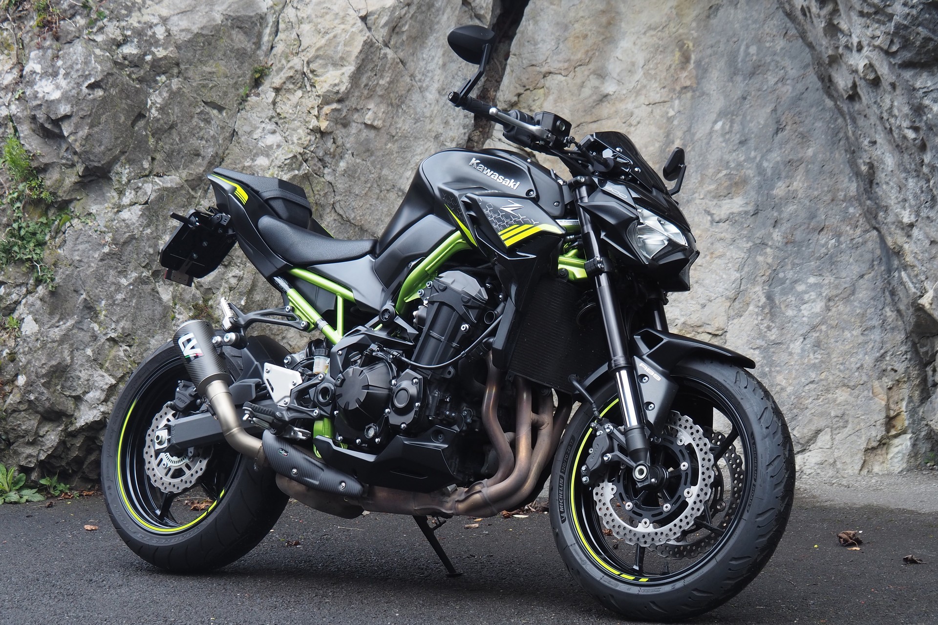 KAWASAKI Z 900-image-2
