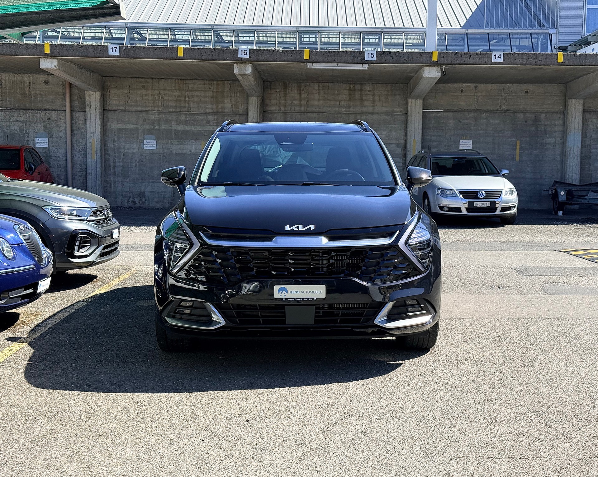 KIA Sportage 1.6T-GDi MHEV Style 4x4 7DCT-showroom-element-1