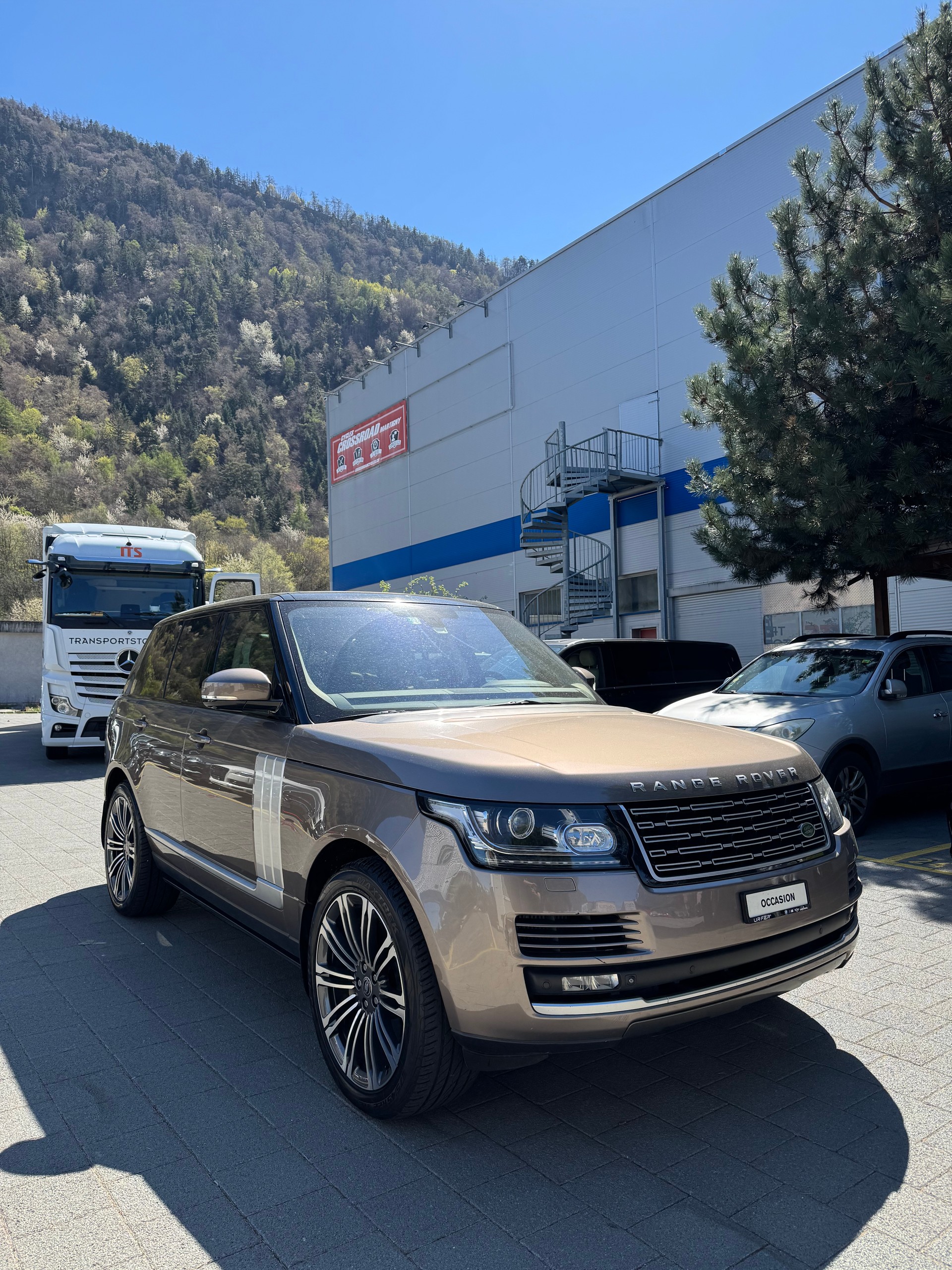LAND ROVER Range Rover 4.4 SDV8 Vogue Automatic-image-1