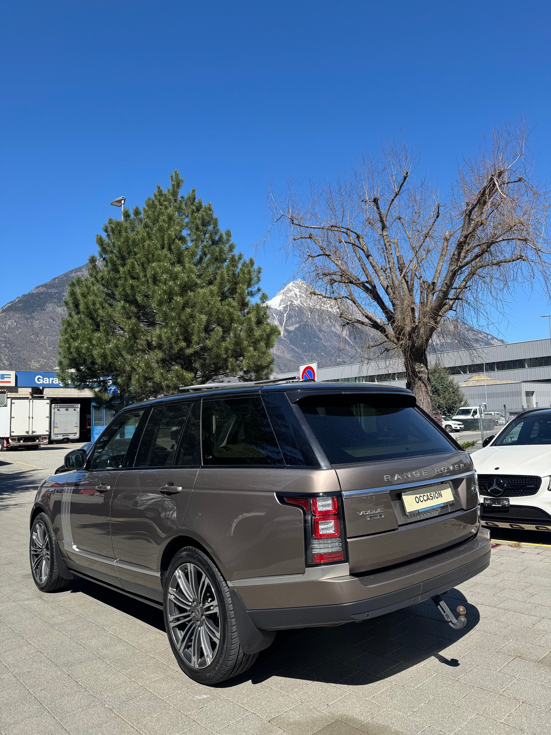 LAND ROVER Range Rover 4.4 SDV8 Vogue Automatic-image-3