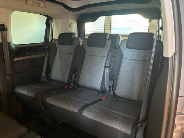 CITROEN VANSTER 2.0 BlueHdi S&S 180 CV EAT8-image-13
