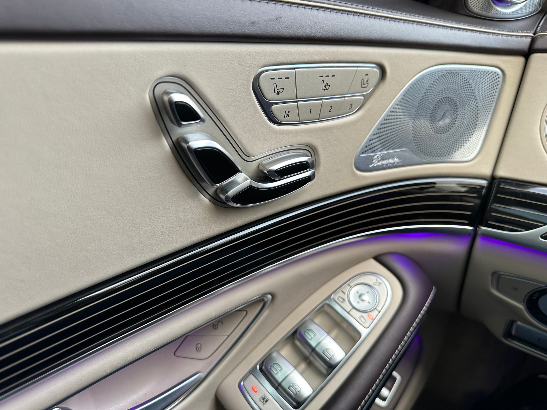 MERCEDES-BENZ S 650 Maybach 9G-Tronic-image-14