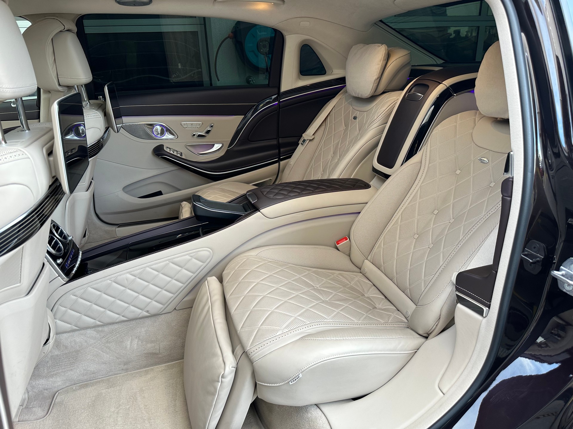 MERCEDES-BENZ S 650 Maybach 9G-Tronic-image-10
