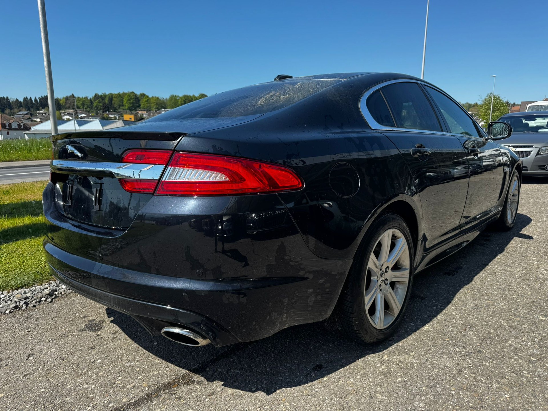 JAGUAR XF 3.0d S V6-image-4