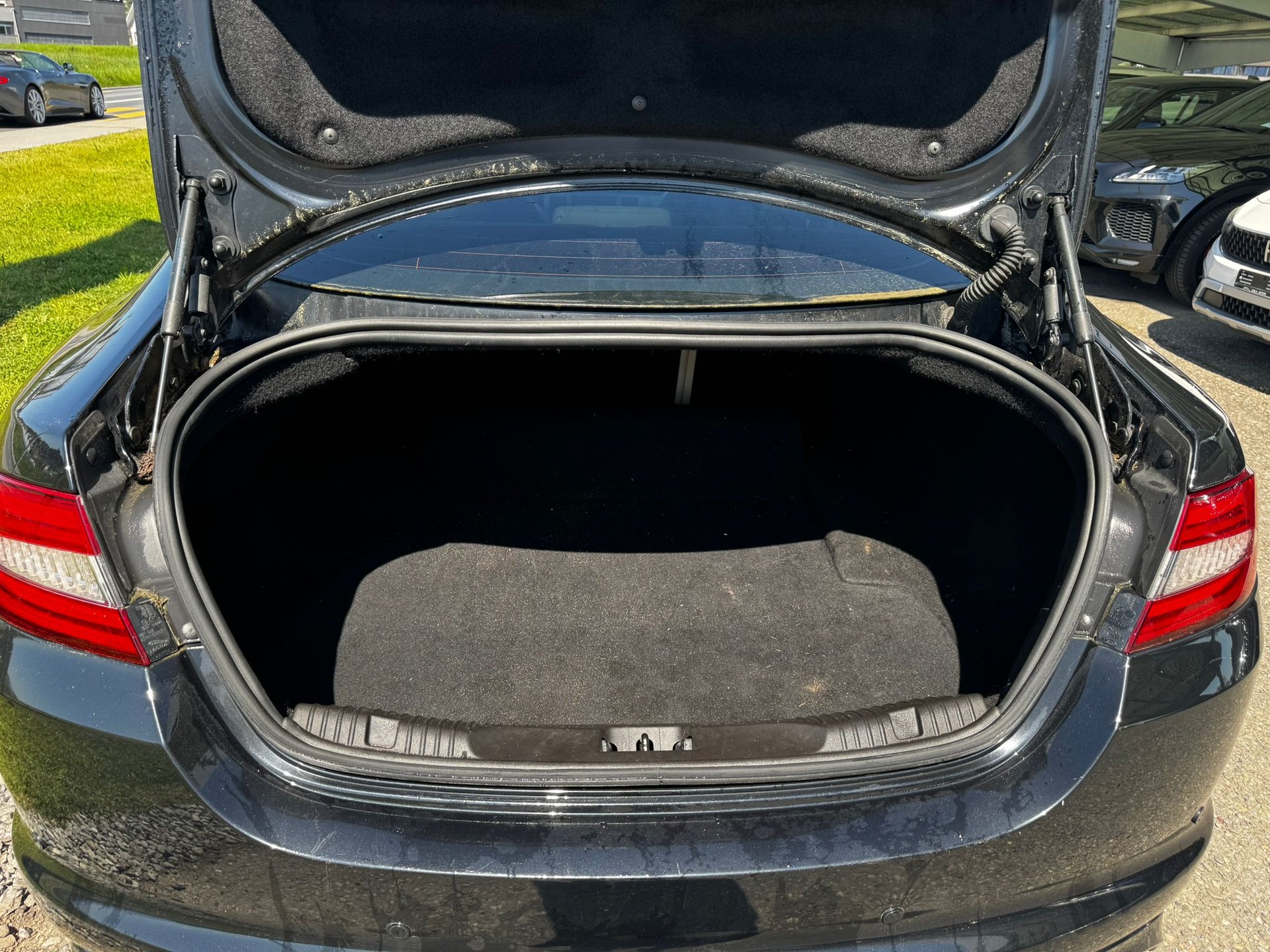 JAGUAR XF 3.0d S V6-image-11