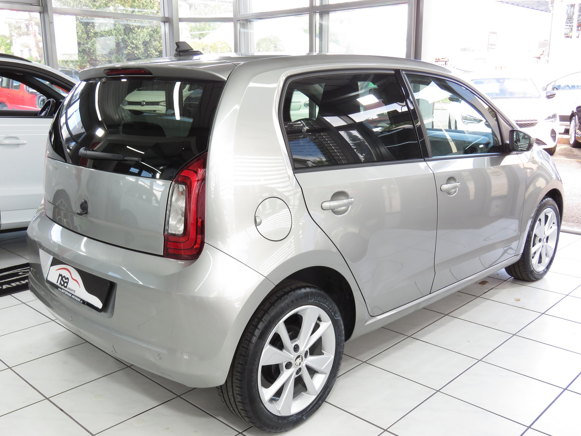 SKODA Citigo e Style-showroom-element-3