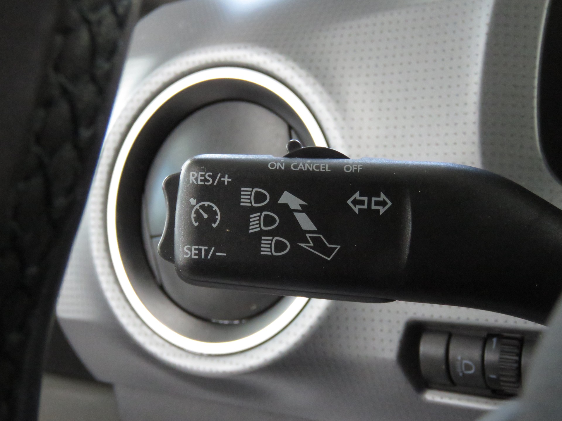SKODA Citigo e Style-image-16