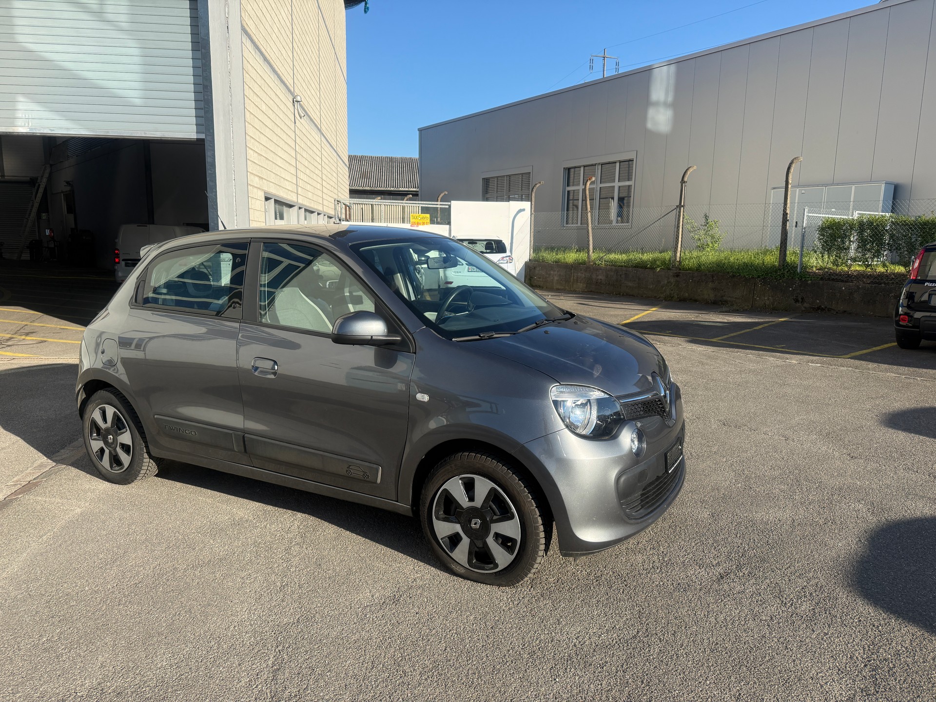 RENAULT Twingo 0.9 Intens-image-2