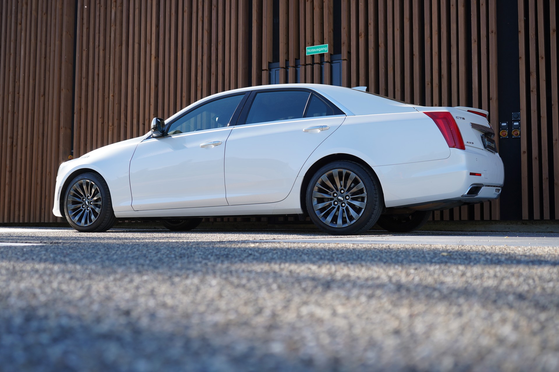 CADILLAC CTS Sedan 2.0 Turbo Premium AWD Automatic-image-11