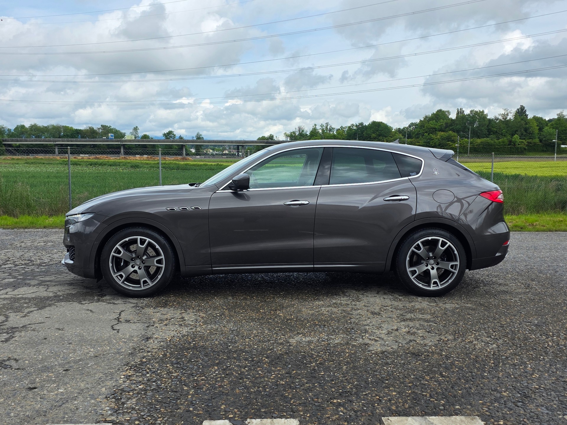 MASERATI Levante S 3.0 V6 Automatica-image-2