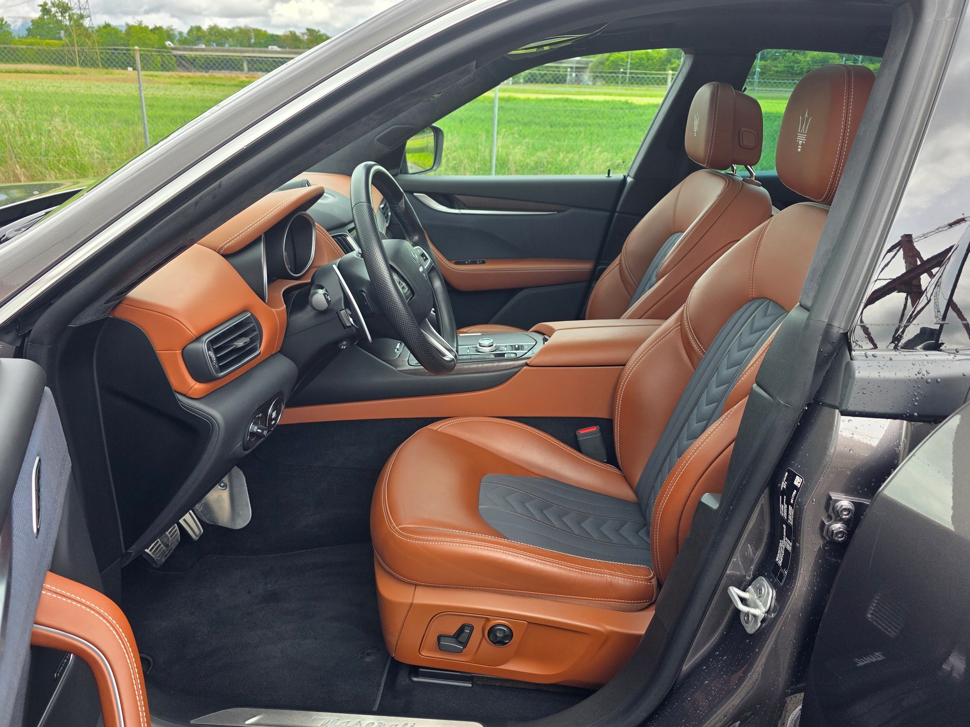 MASERATI Levante S 3.0 V6 Automatica-image-8