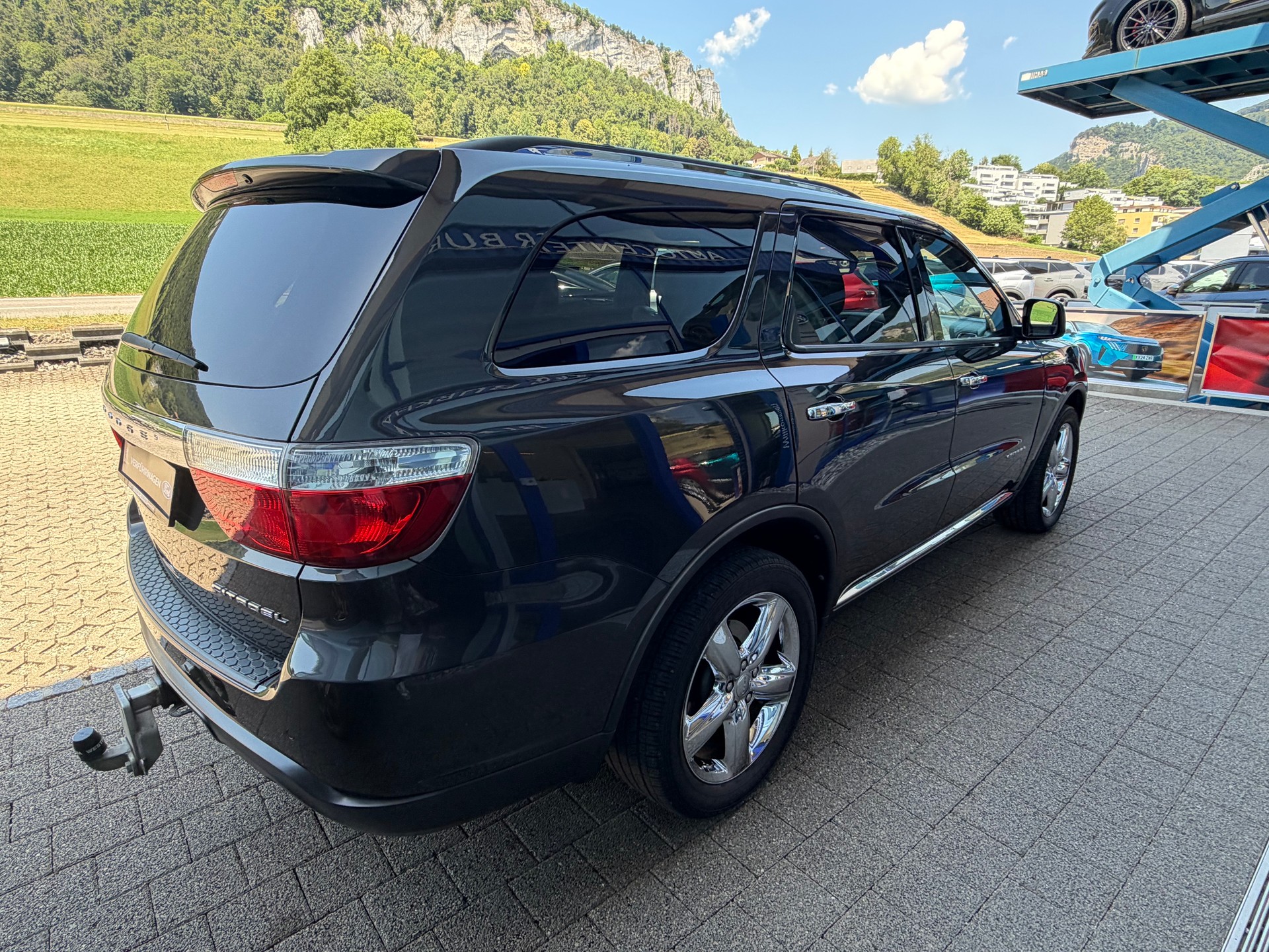 DODGE Durango 5.7 V8 Hemi Citadel 7 Plätzer-showroom-element-2
