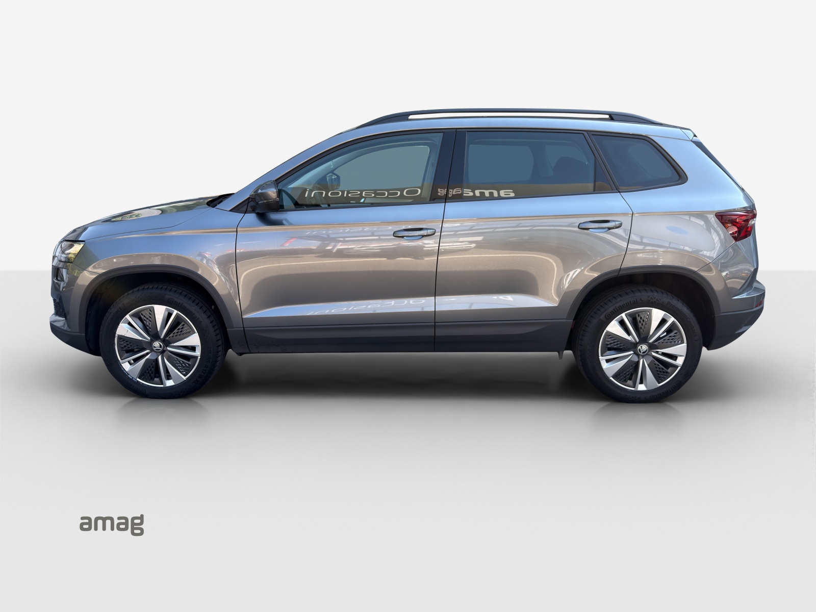 SKODA Karoq 1.5 TSI Ambition DSG-showroom-element-1