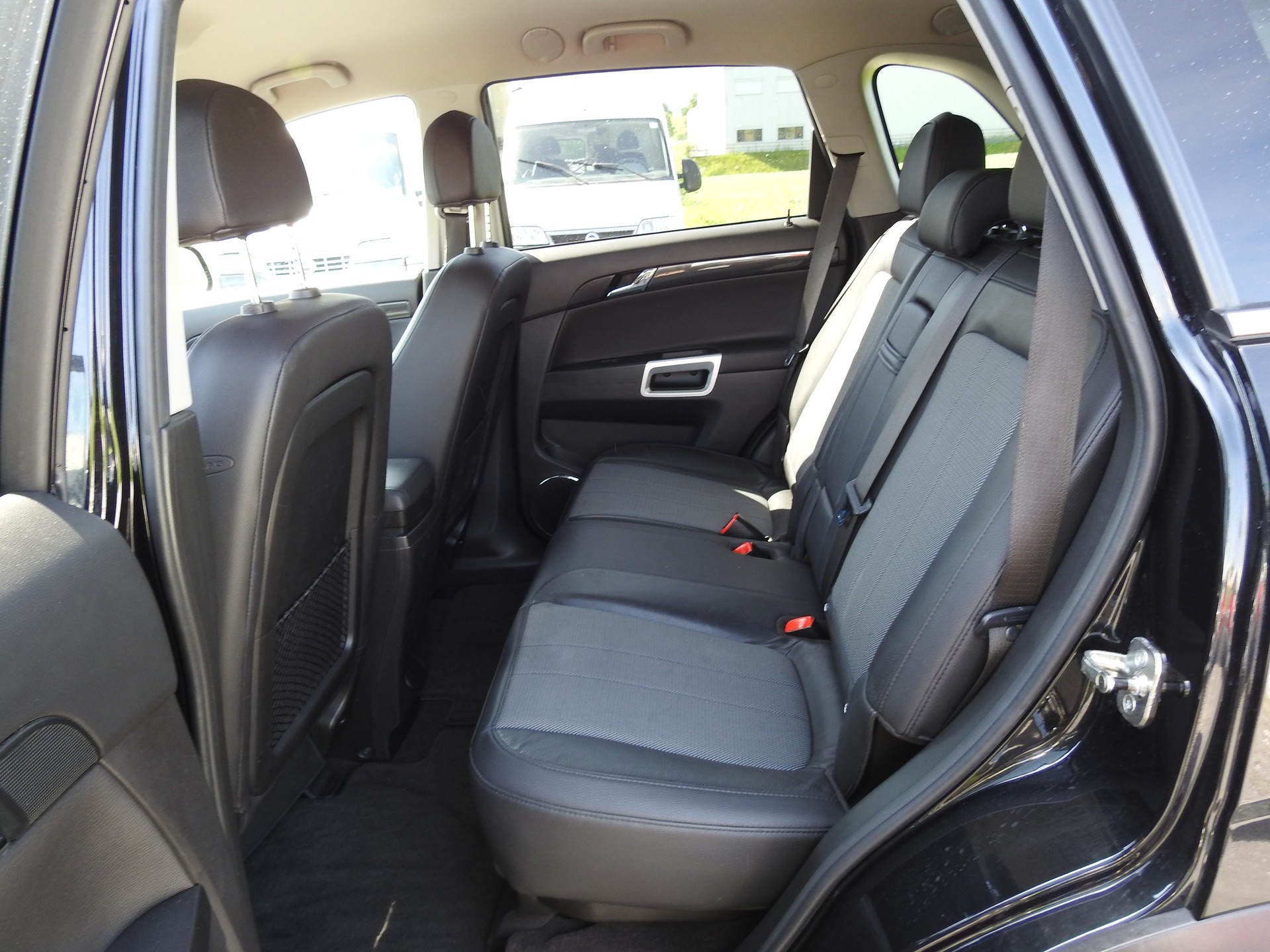 OPEL Antara 2.4 Cosmo 4WD Automatic-image-13
