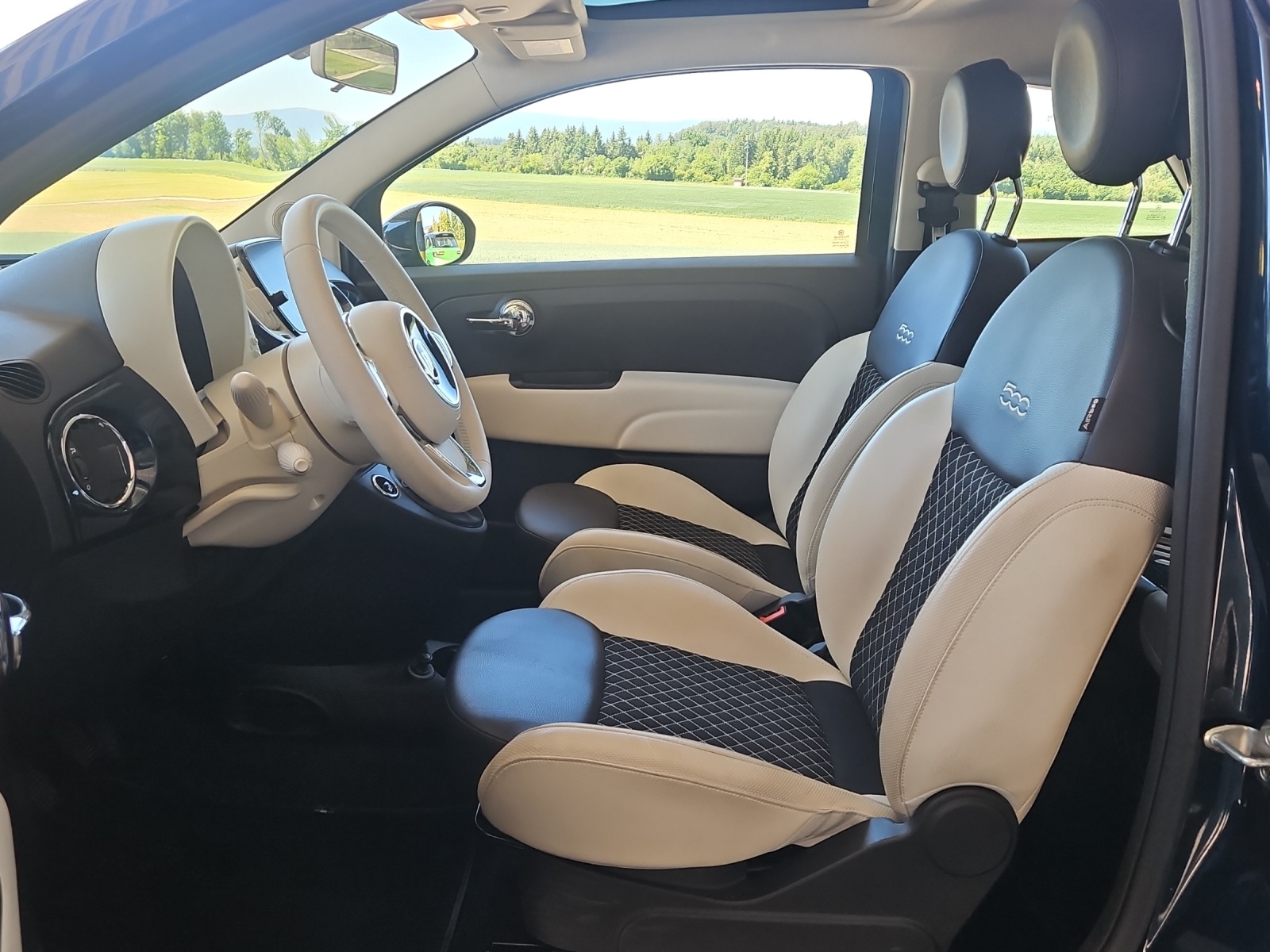 FIAT 500 1.0 Hybrid Dolcevita-image-6