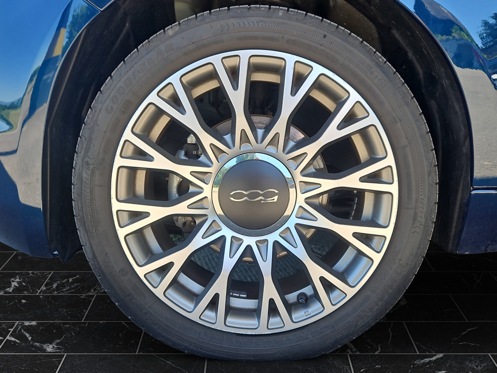 FIAT 500 1.0 Hybrid Dolcevita-image-10