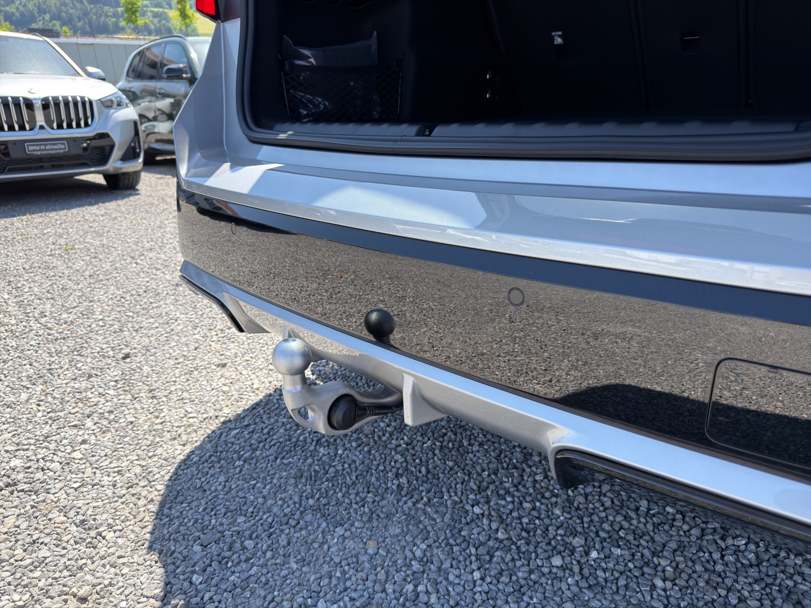 BMW iX1 xDrive 30 M Sport Pro-image-22