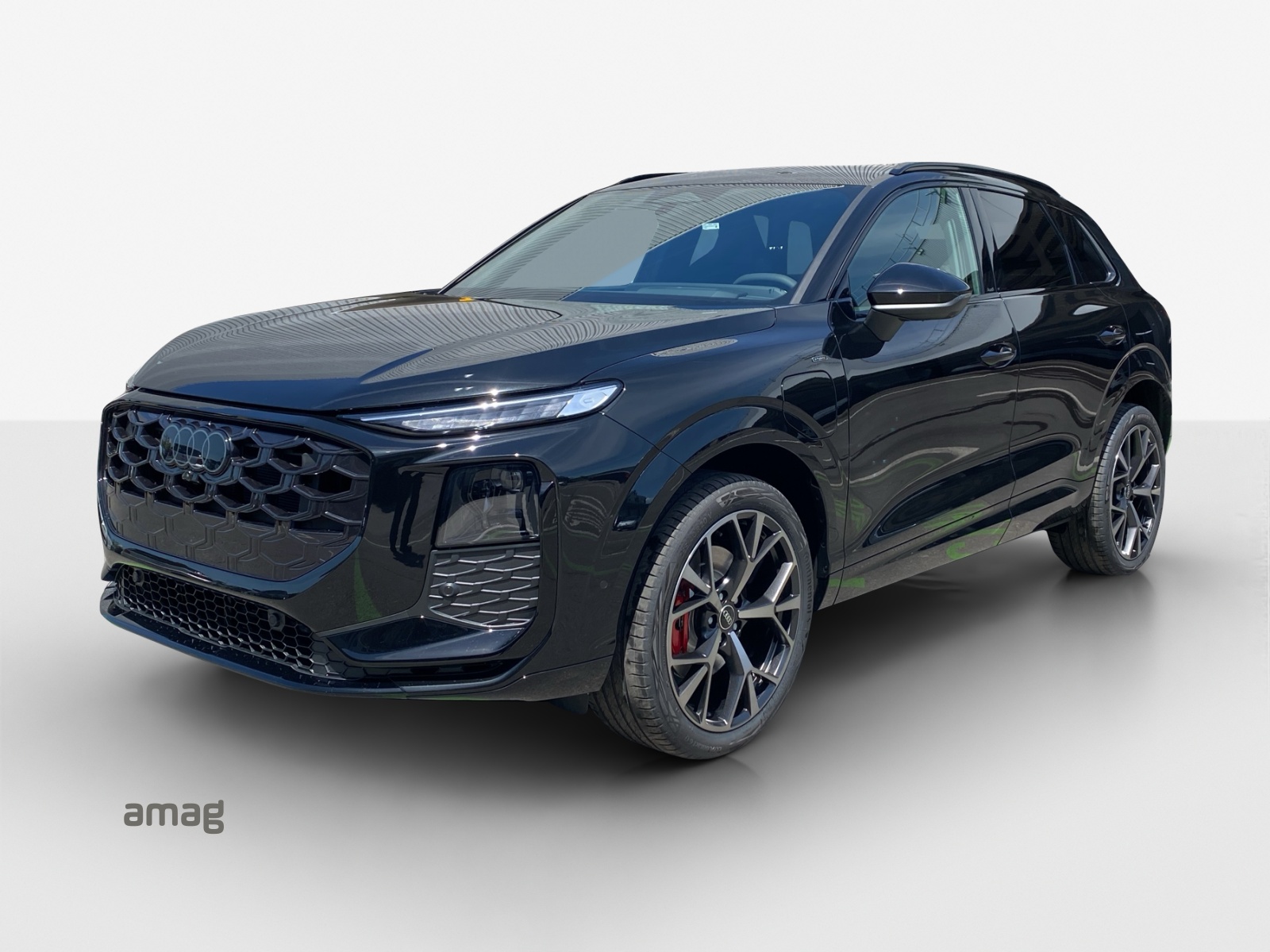 AUDI Q3 SUV e-hybrid 200 kW S tronig