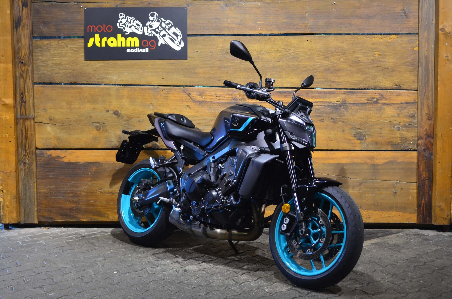 YAMAHA MT-09 ABS Y-AMT 35kW-image-0