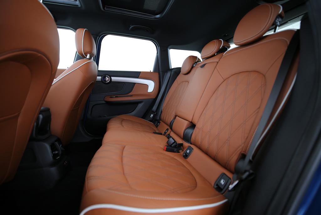 MINI Countryman F60 2.0i John Cooper Works ALL4-image-13