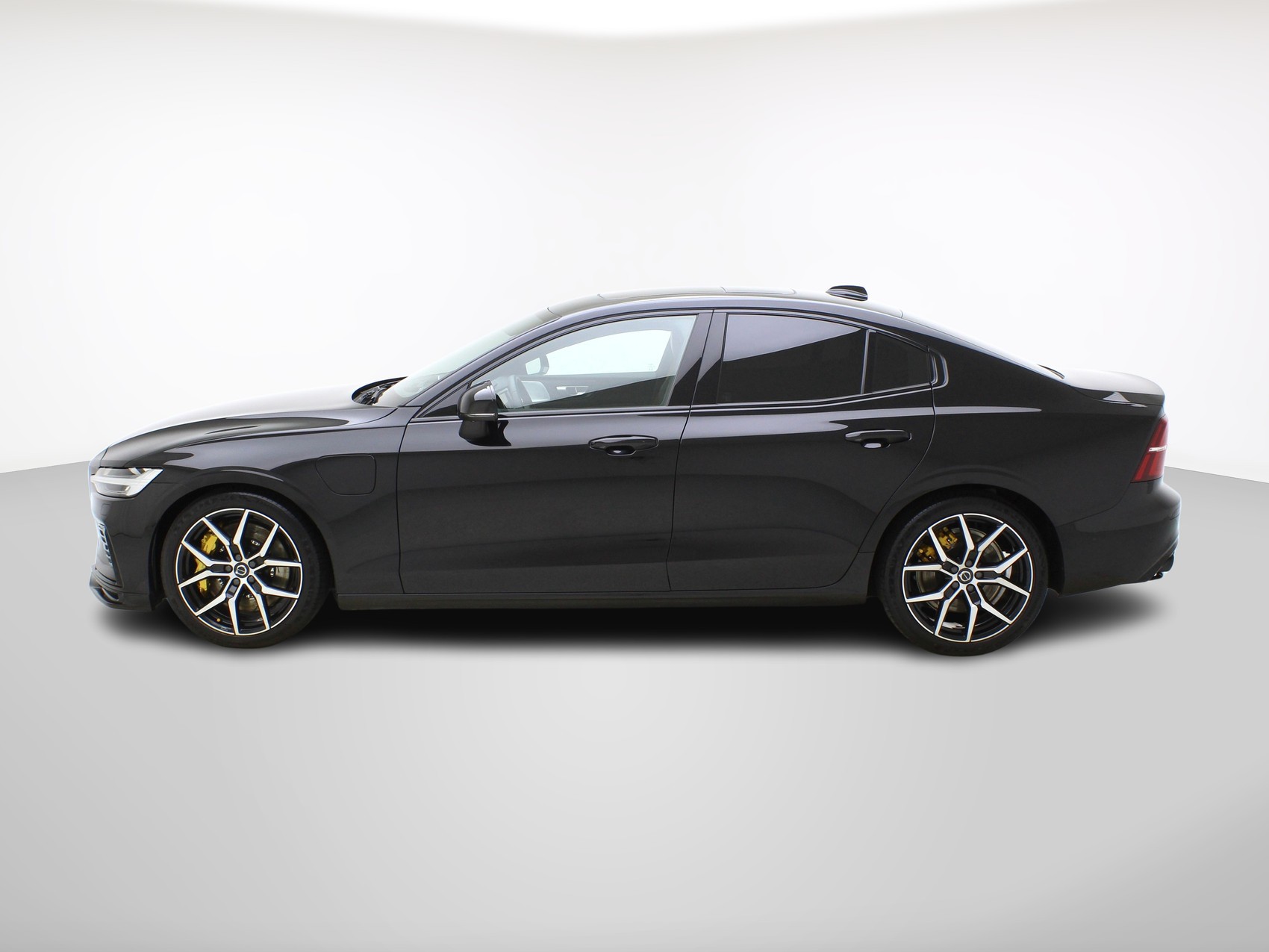 VOLVO S60 2.0 T8 TE Polestar e AWD **Polestar**-showroom-element-2