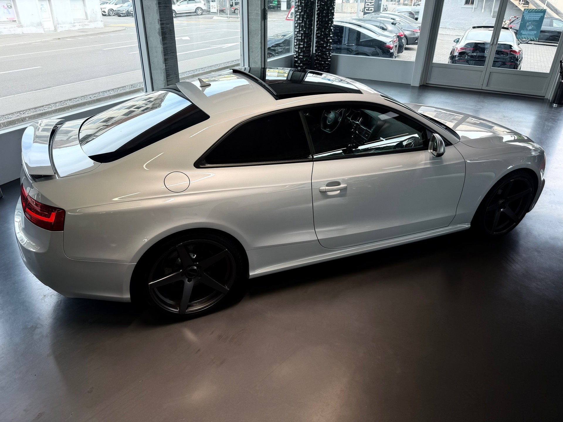 AUDI RS5 Coupé 4.2 FSI quattro S-tronic-image-4