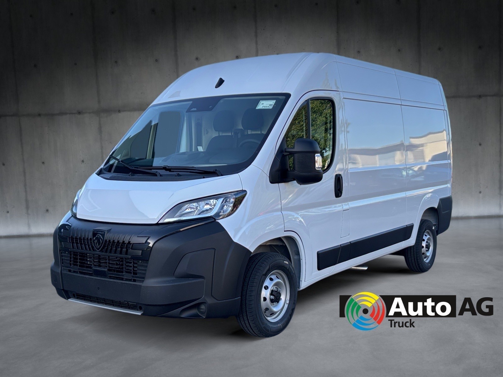 PEUGEOT Boxer 2.2 HDI 335 L2H2