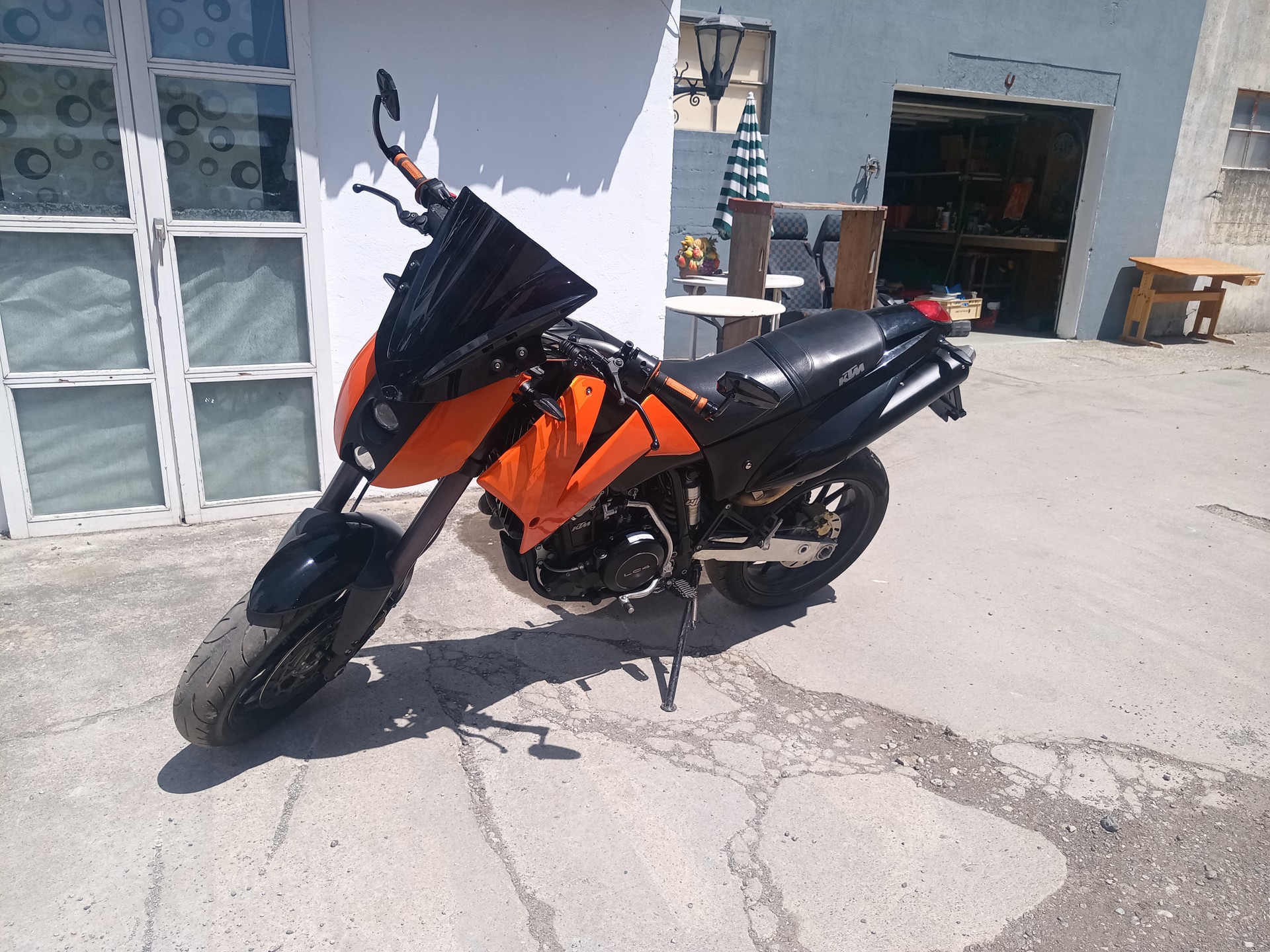 KTM 640 Duke-E II (25kW)-image-3