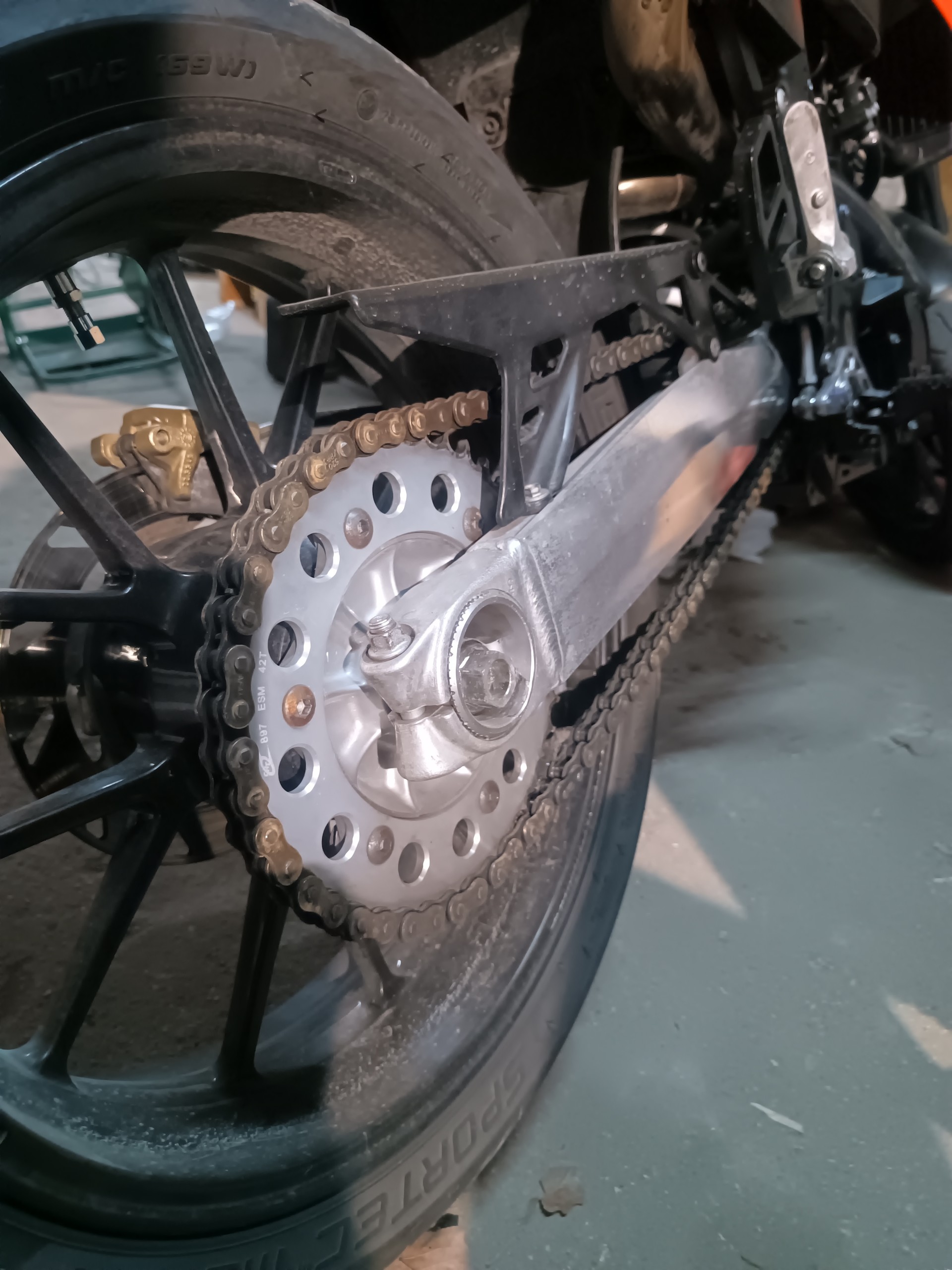KTM 640 Duke-E II (25kW)-image-5