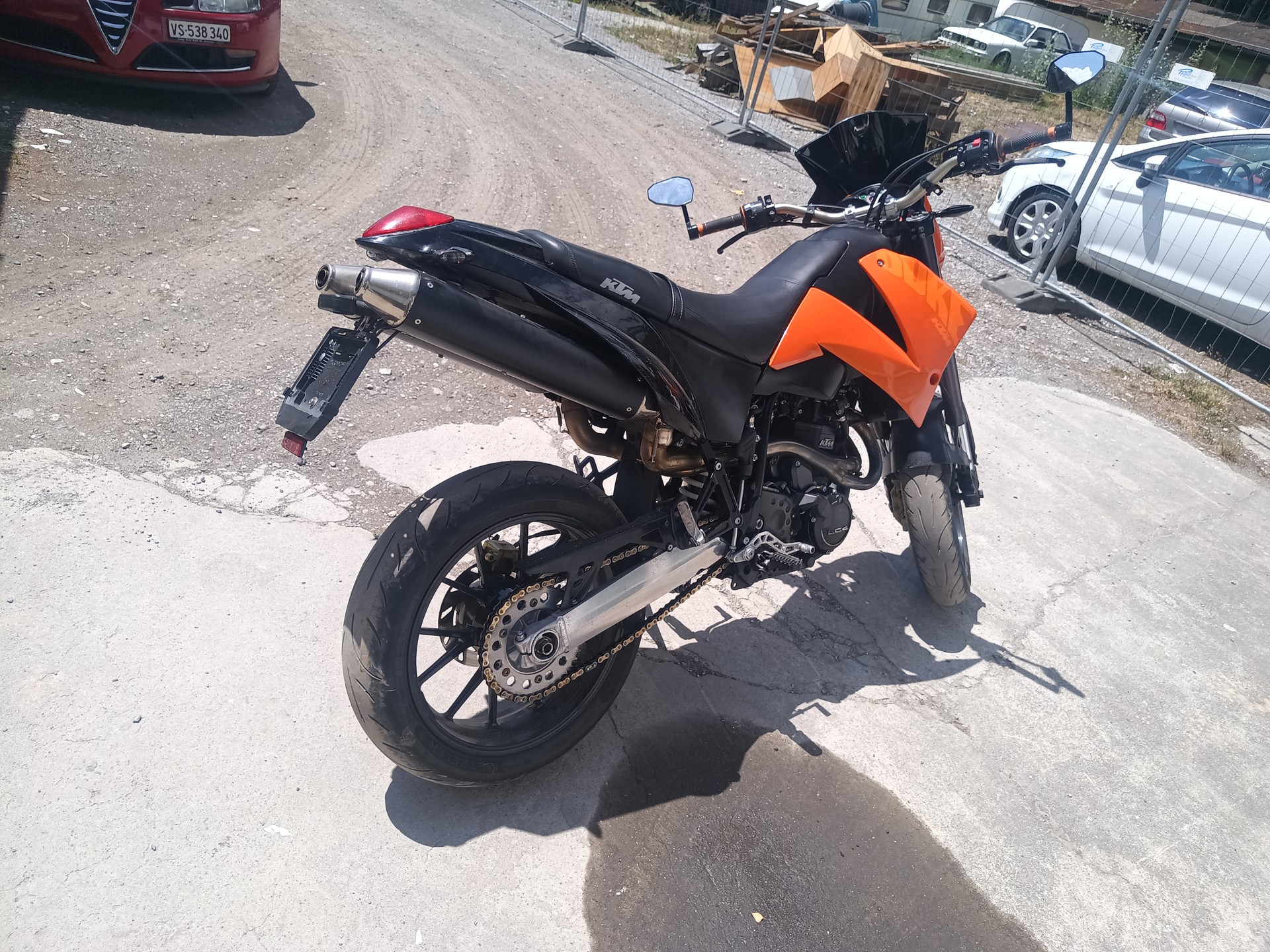 KTM 640 Duke-E II (25kW)-image-2