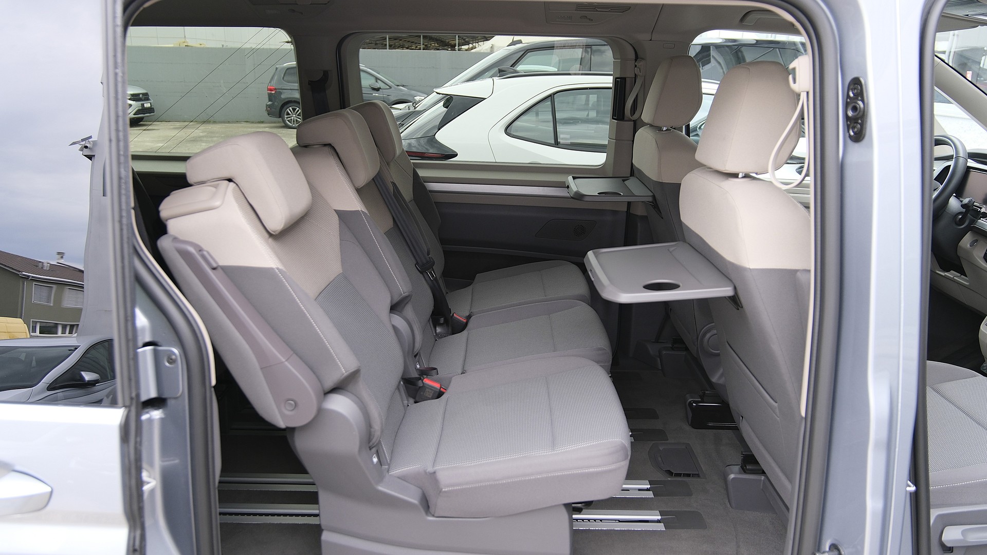 VW Multivan 2.0 TDI Life DSG Lang " 8 Sitzplätze "-image-6