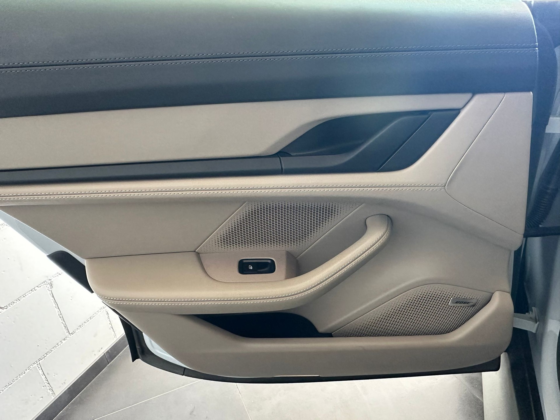 PORSCHE Taycan Sport Turismo Performance Plus 93,4kWh-image-16
