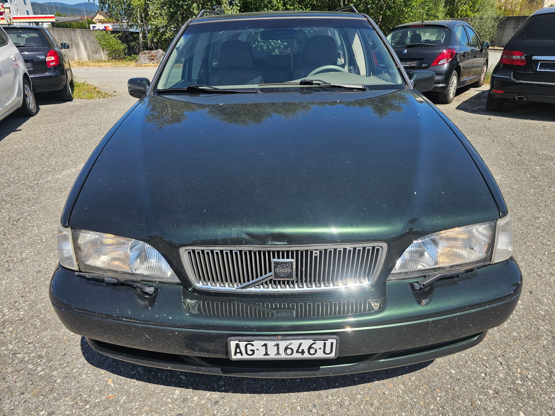 VOLVO V70 2.0