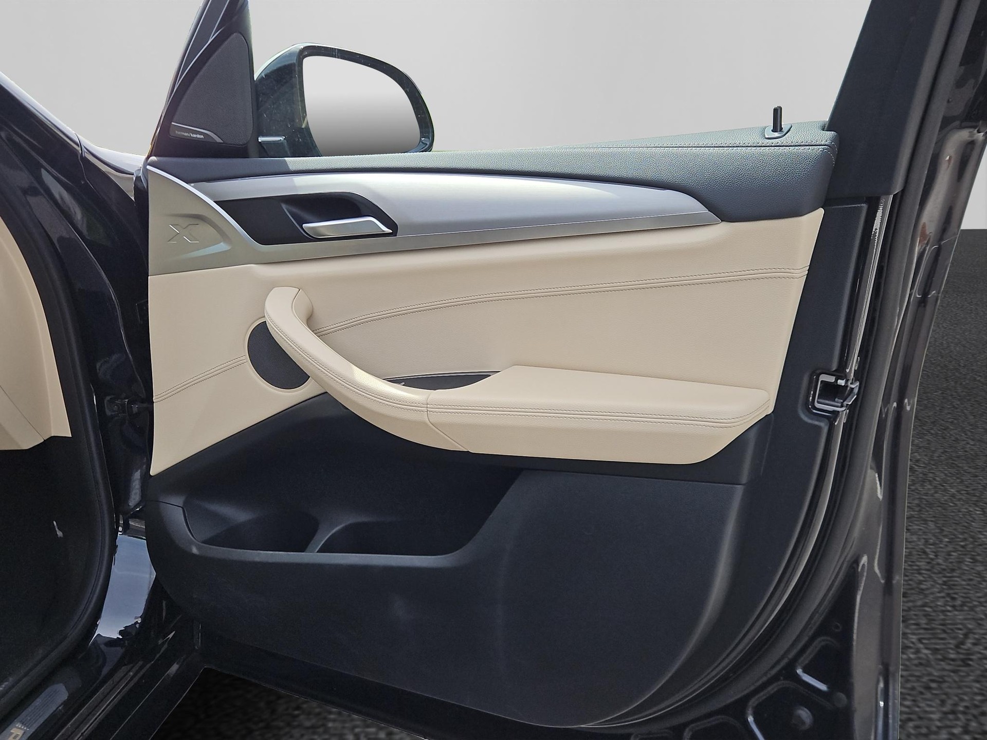BMW X3 M40d Individual Steptronic-image-15