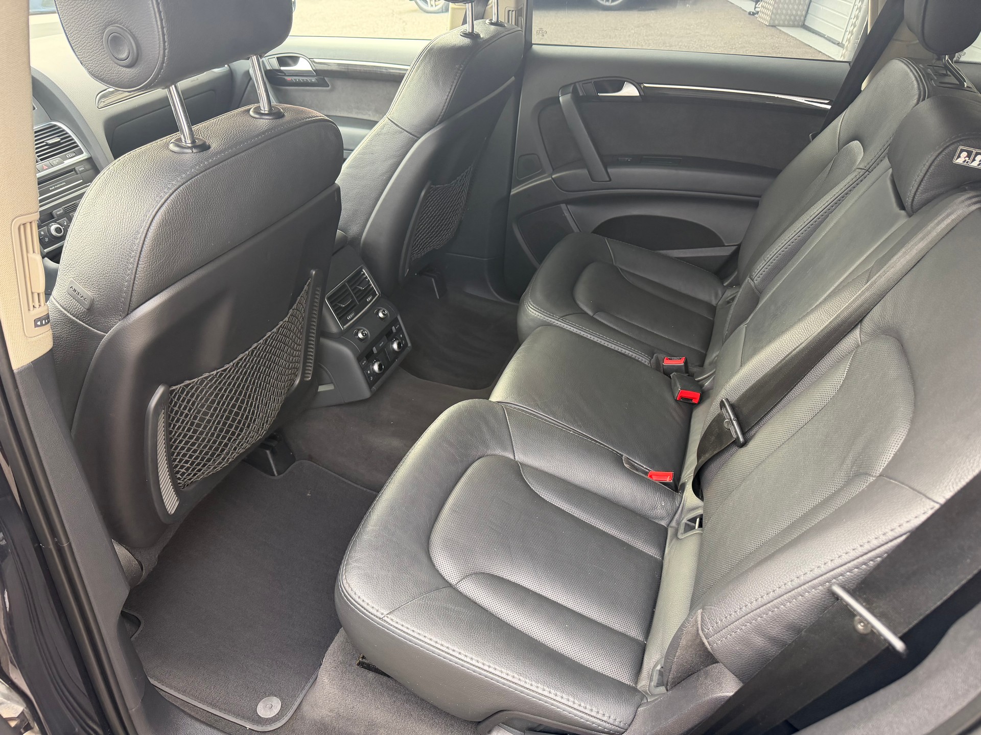 AUDI Q7 3.0 TDI addBlue quattro tiptronic-image-6