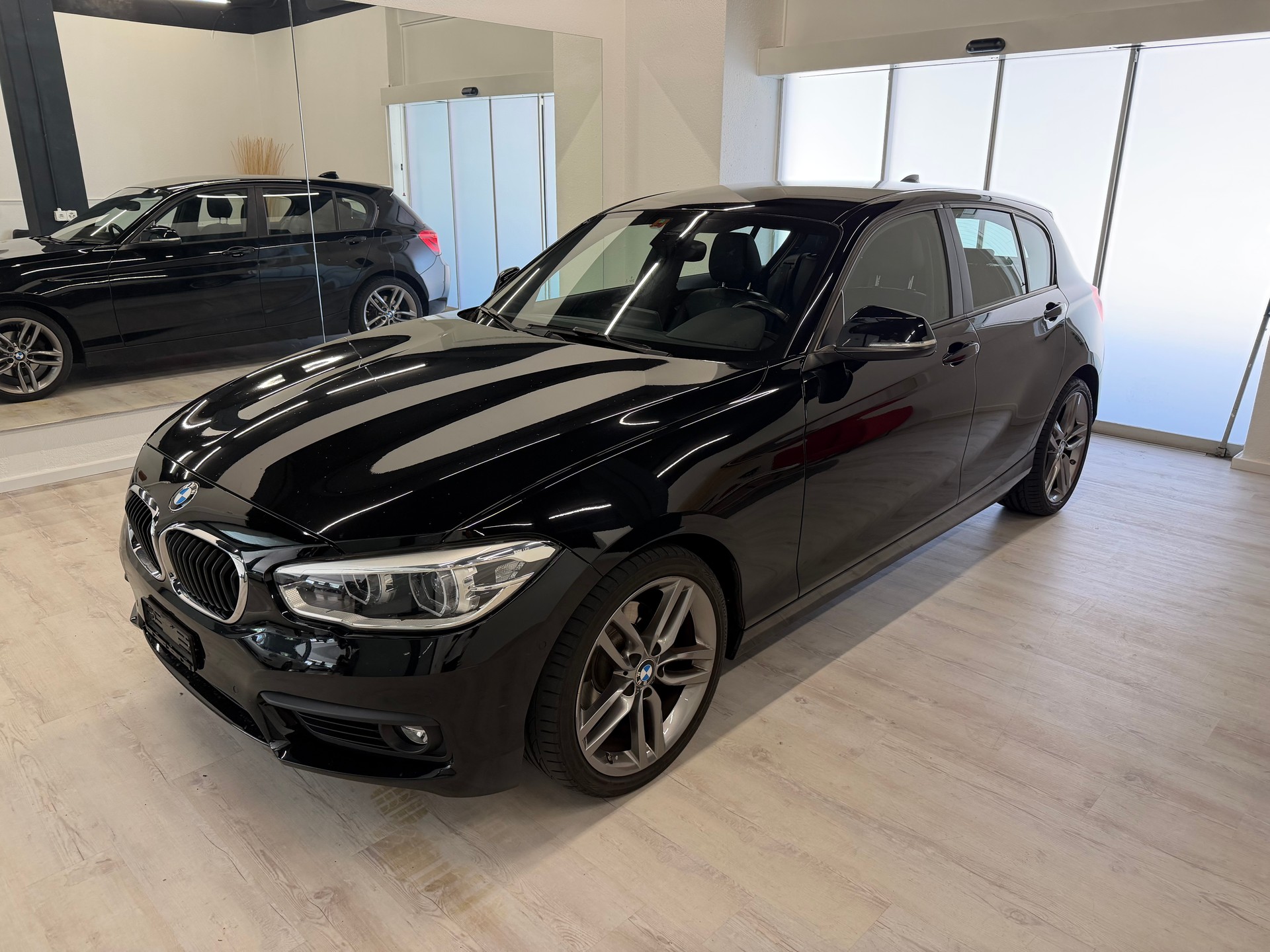 BMW 120d xDrive Sport Line Steptronic