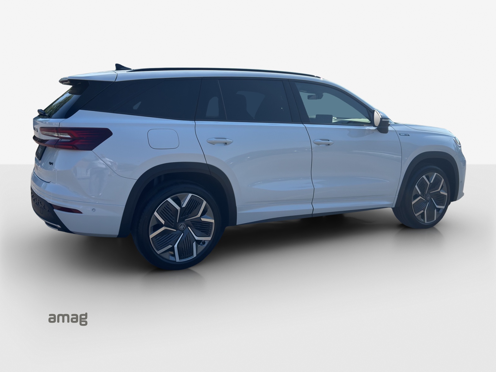 SKODA Kodiaq Sportline 2.0TSI 204PS 7DSG4x4-image-4