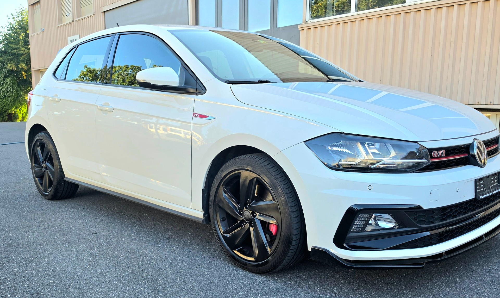 VW Gti-image-9