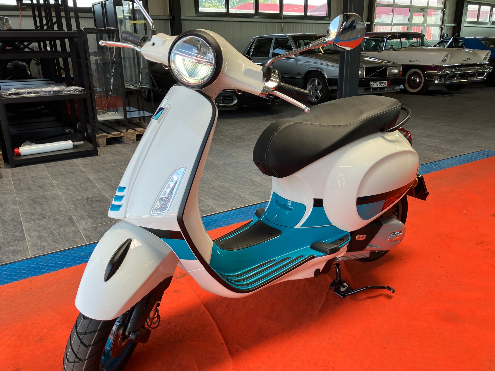 PIAGGIO Vespa Primavera 125 ABS Color vibe-image-0
