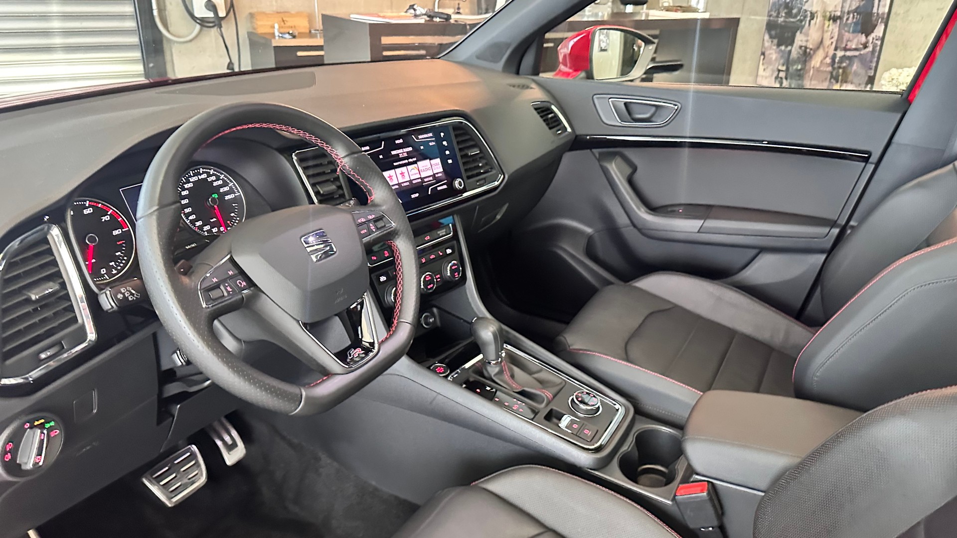 SEAT Ateca 2.0 TSI FR 4Drive DSG-image-9