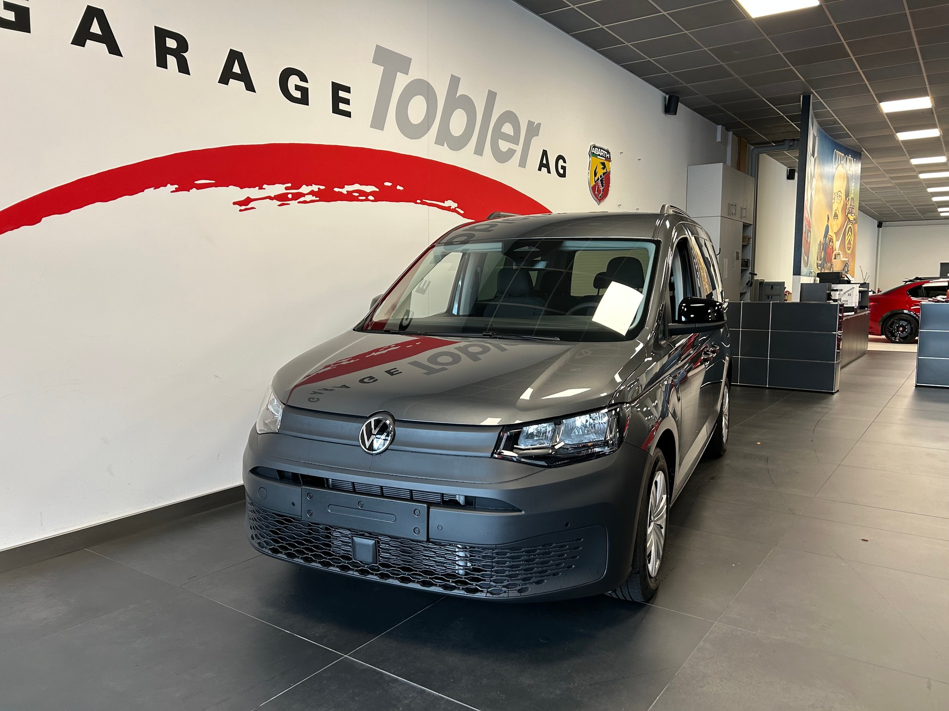 VW Caddy 1.5 TSI Plug in Hybrid DSG-showroom-element-2