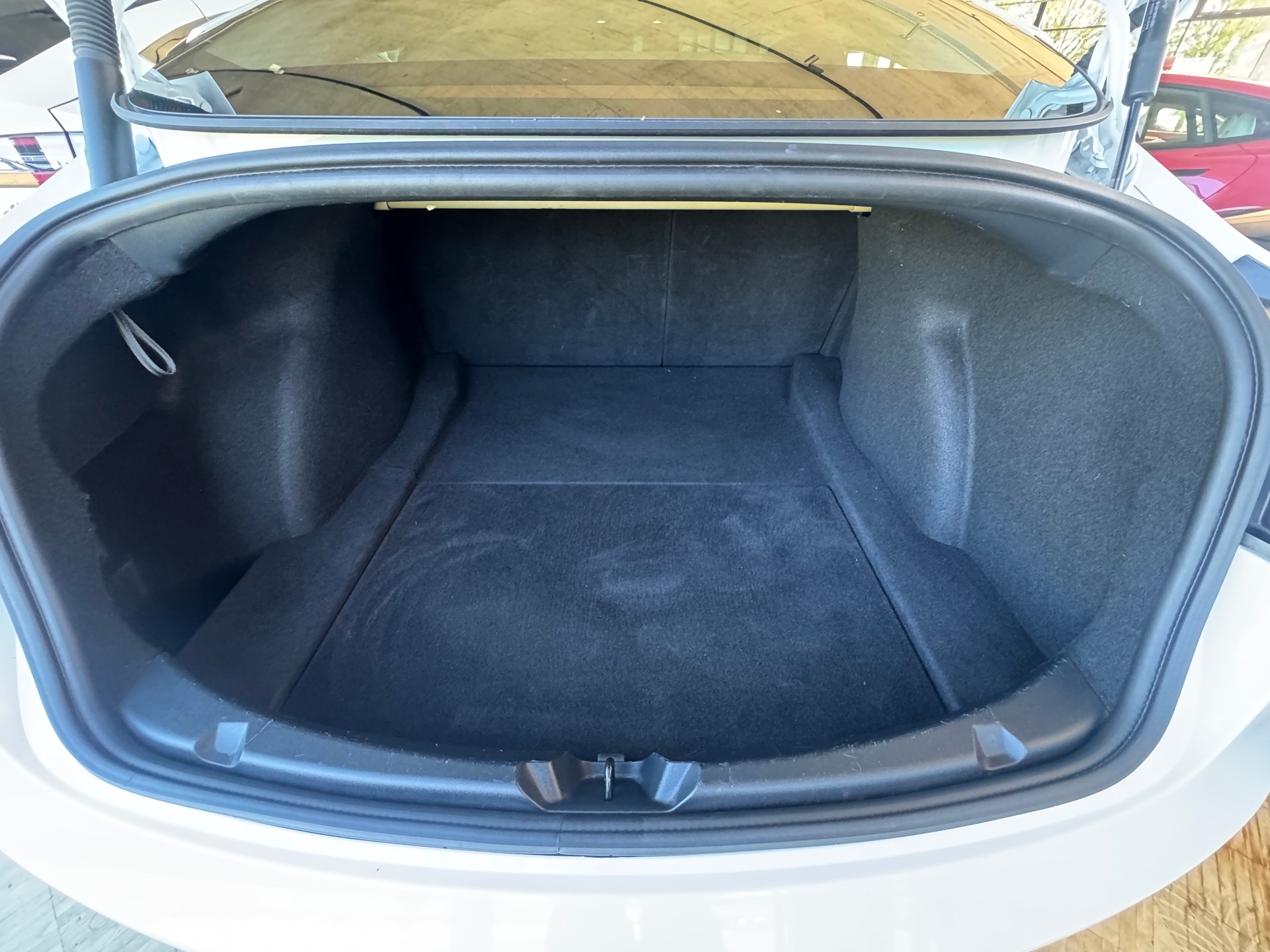 TESLA Model 3 Long Range Dual Motor AWD / Enhanced Autopilot / AMD Ryzen-image-10