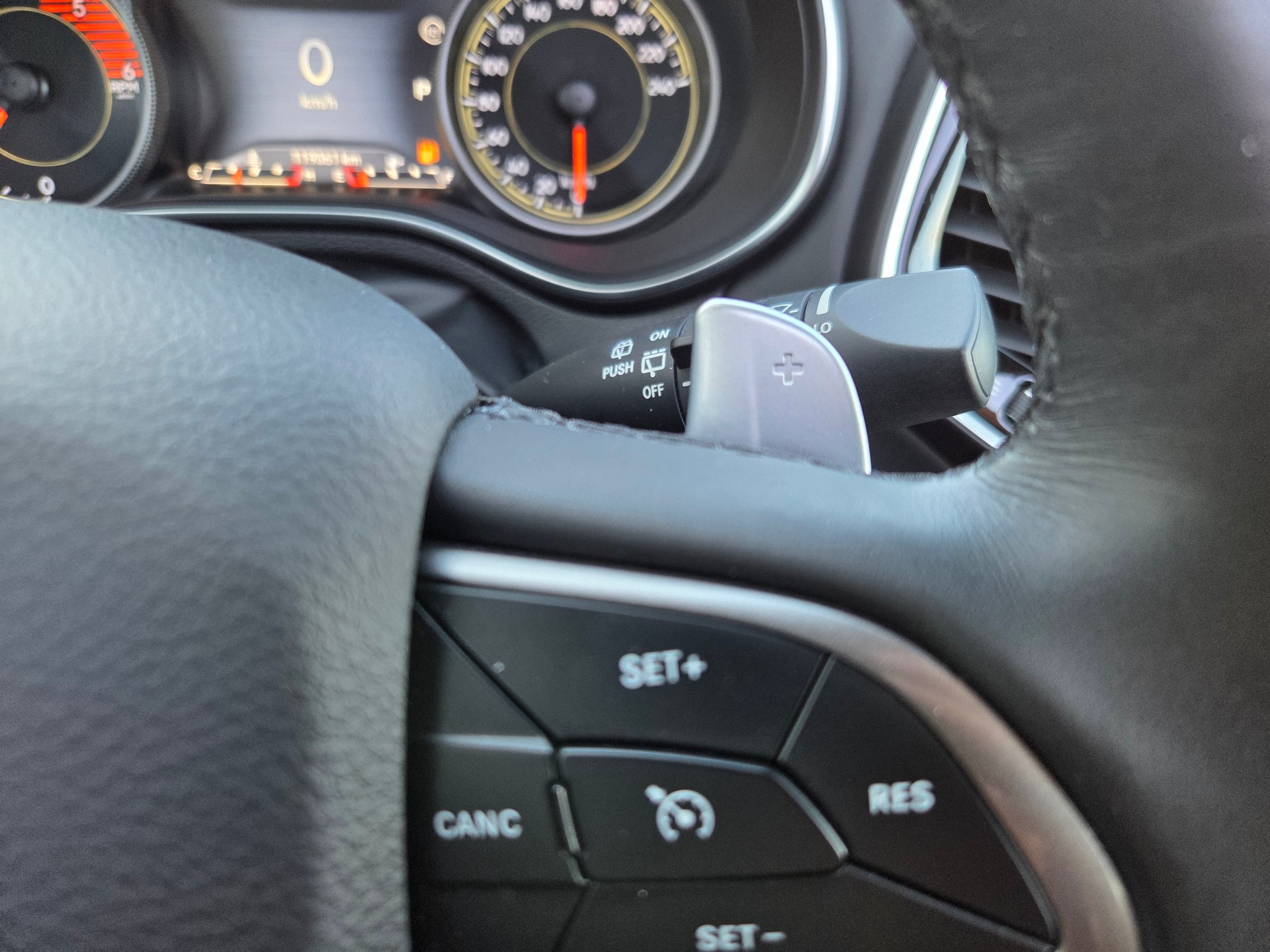 JEEP Cherokee 2.2MJ Overland AWD Drive II 9ATX-image-20