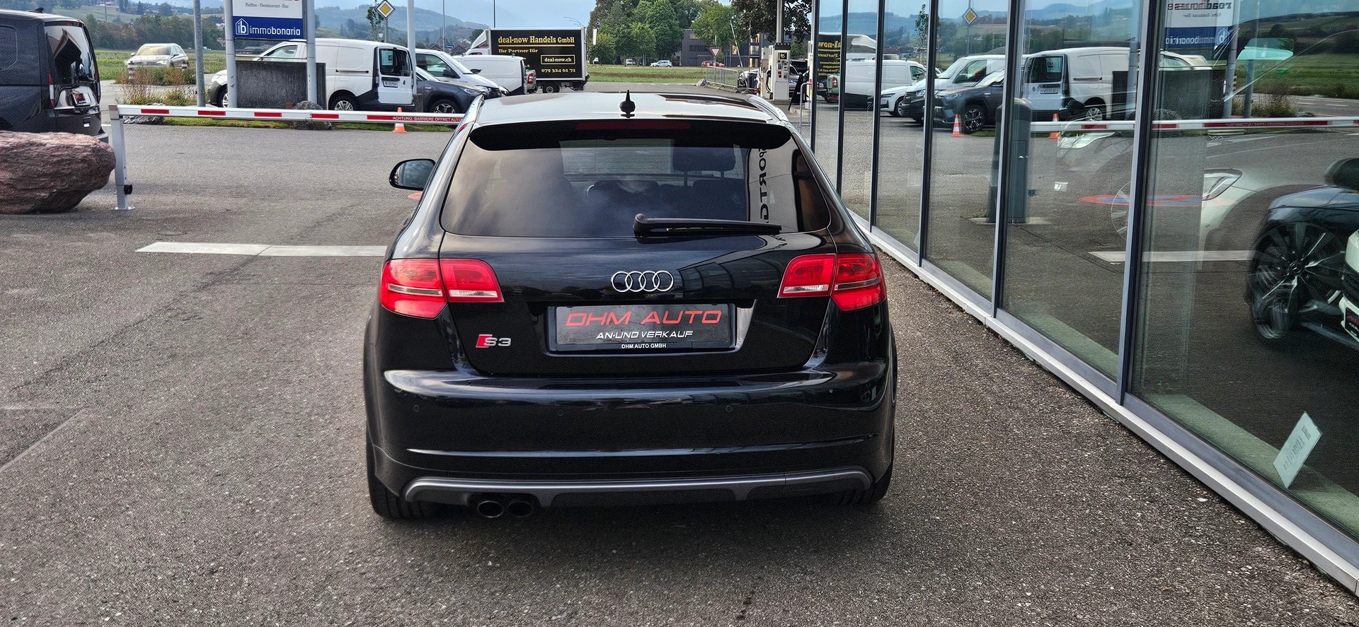 AUDI S3 Sportback 2.0 TFSI quattro S-tronic-image-5
