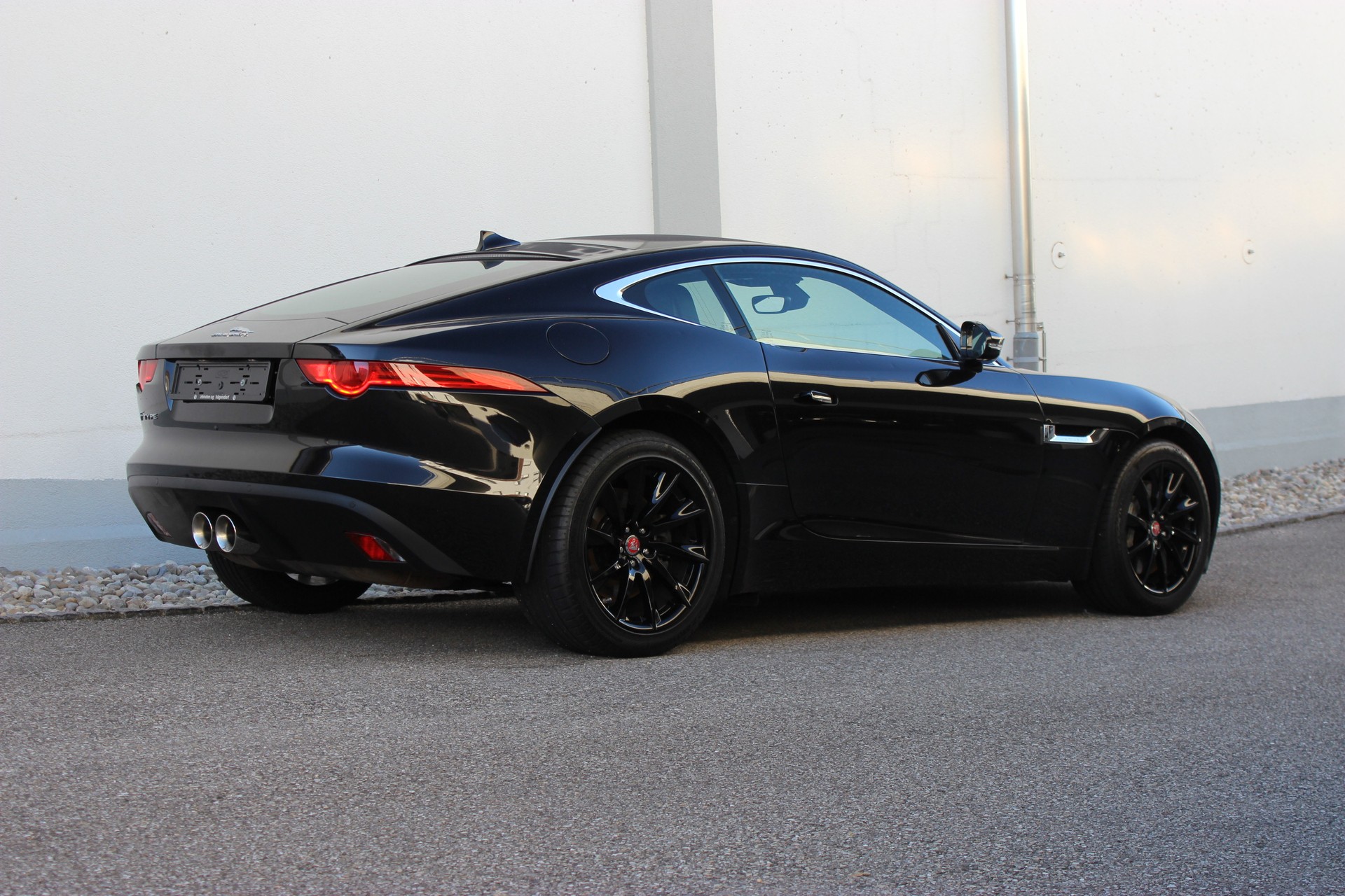 JAGUAR F-Type Coupé 3.0 V6 S/C-showroom-element-2