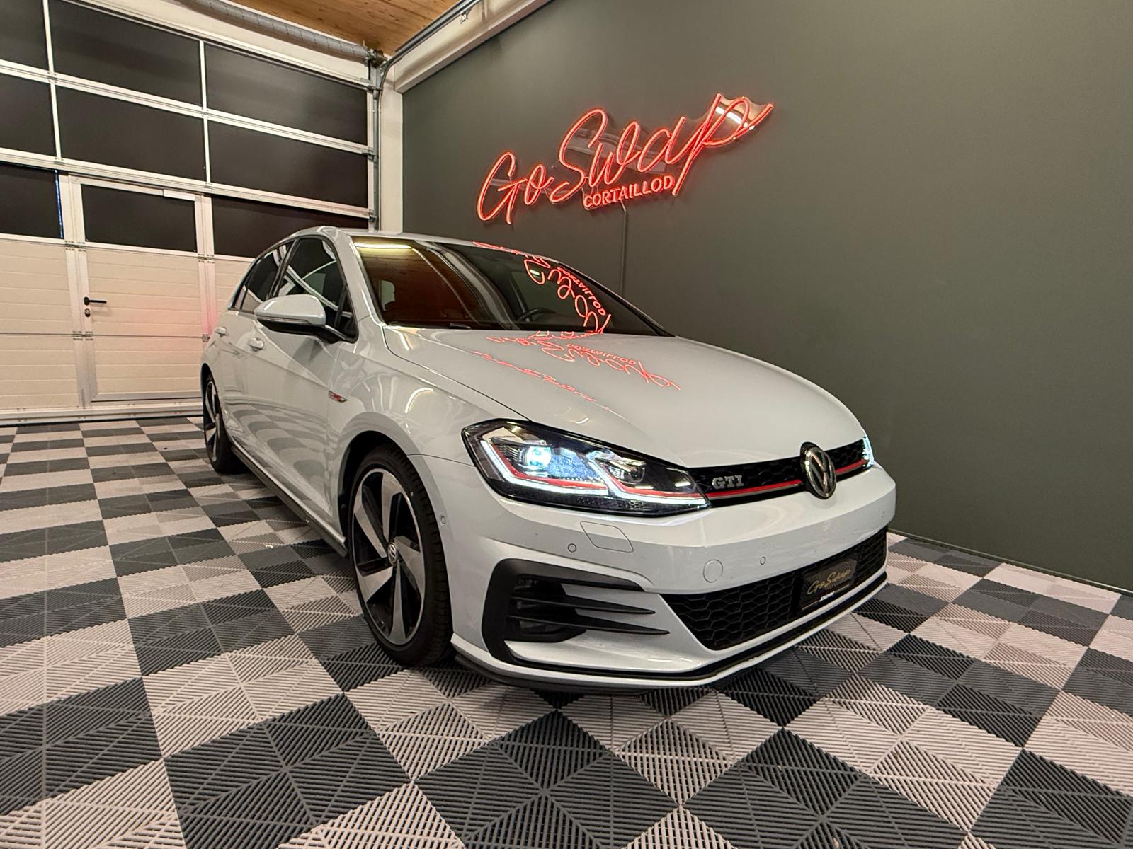 VW Golf 2.0 TSI GTI DSG-image-7