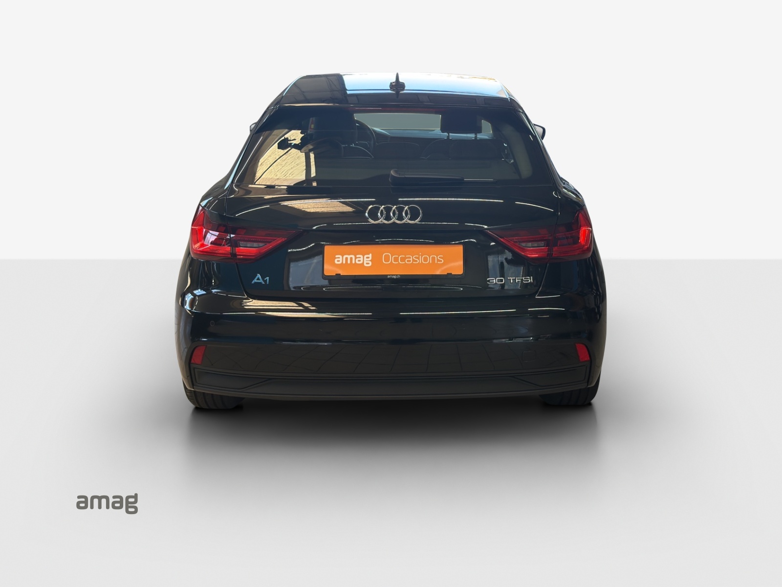 AUDI A1 Sportback 30 TFSI Attraction S-tronic-showroom-element-3