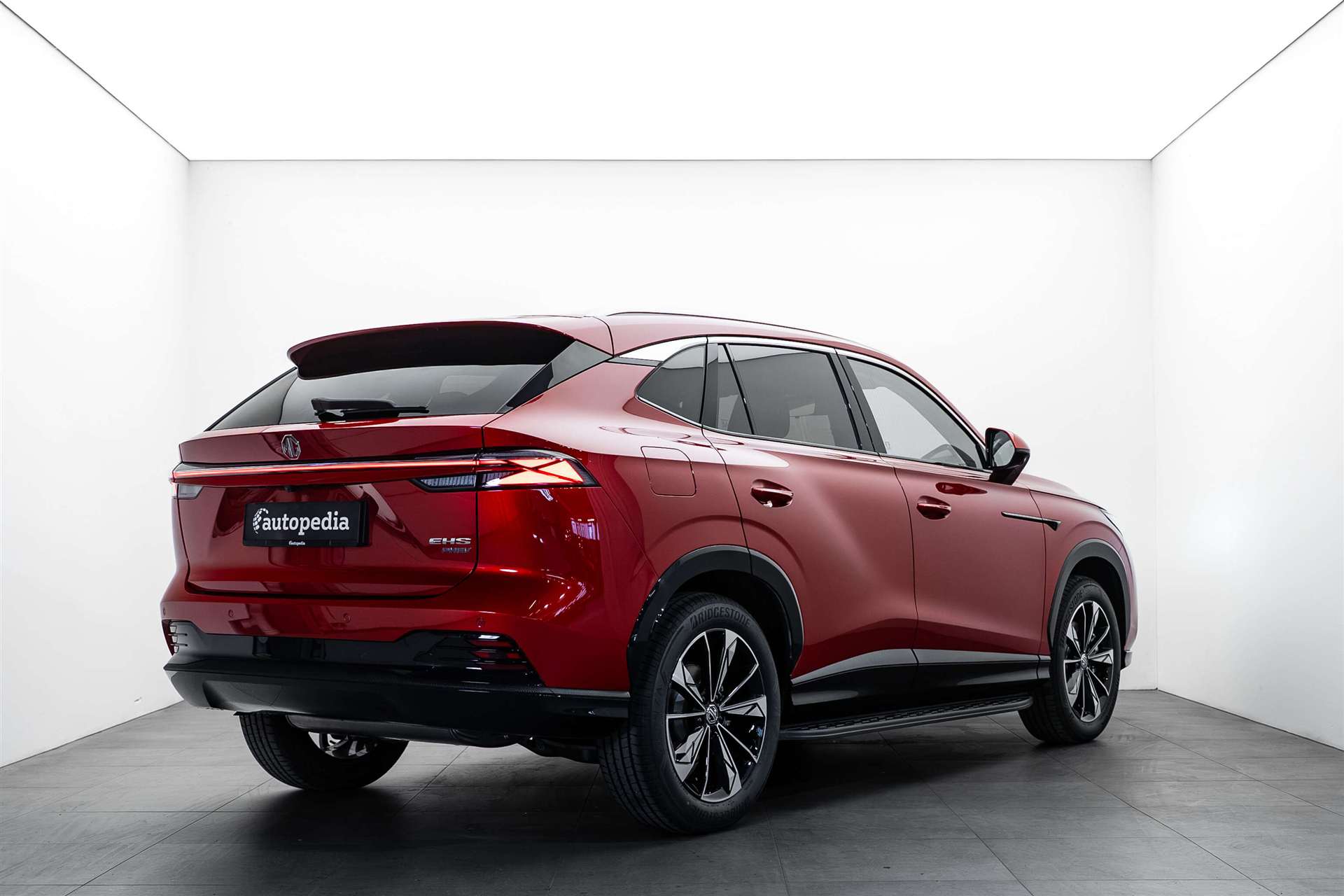 MG MG HS 1.5 T PHEV Comfort 272PS Automat-showroom-element-2